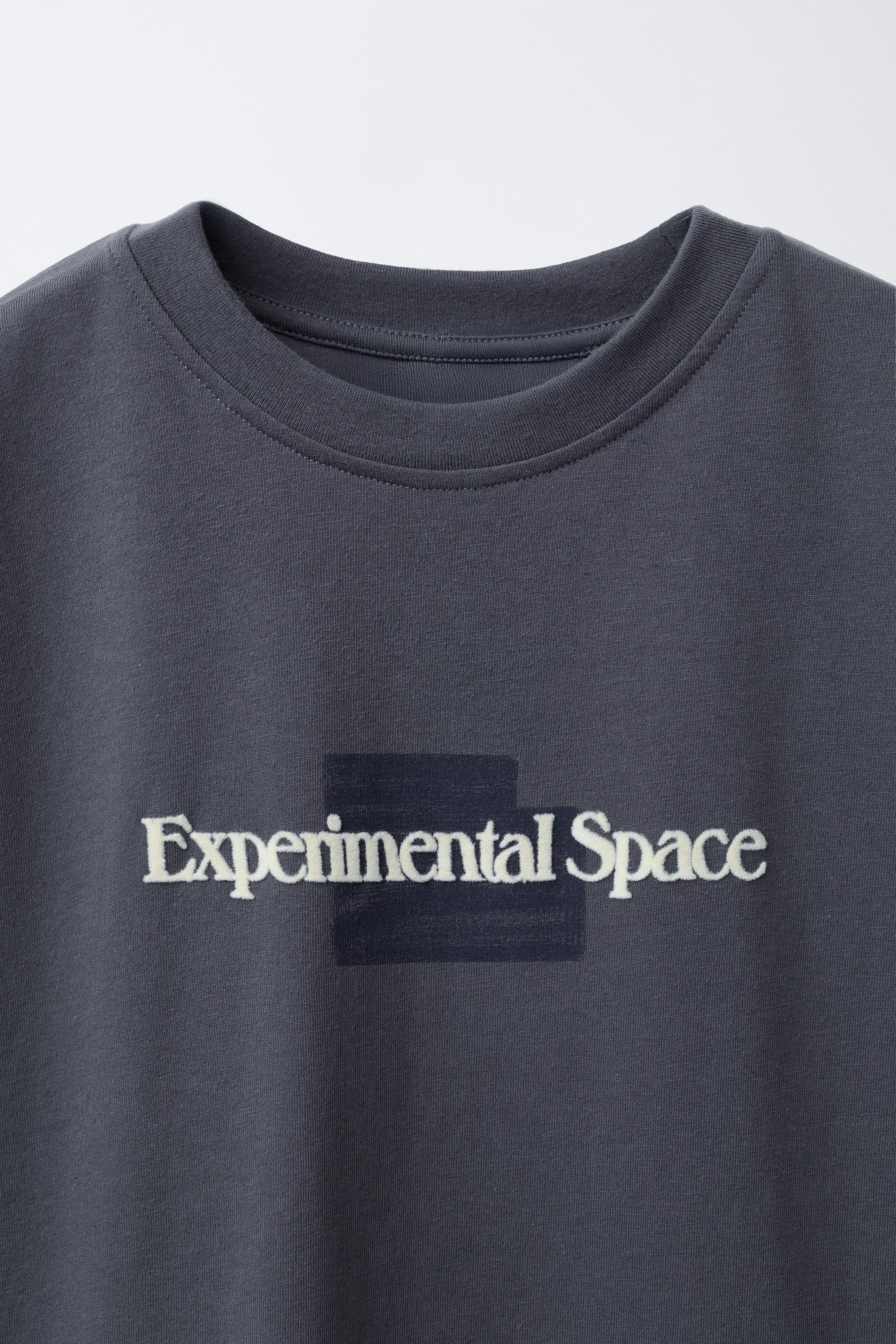 T-SHIRT INSCRIPTION FLOQUÉE